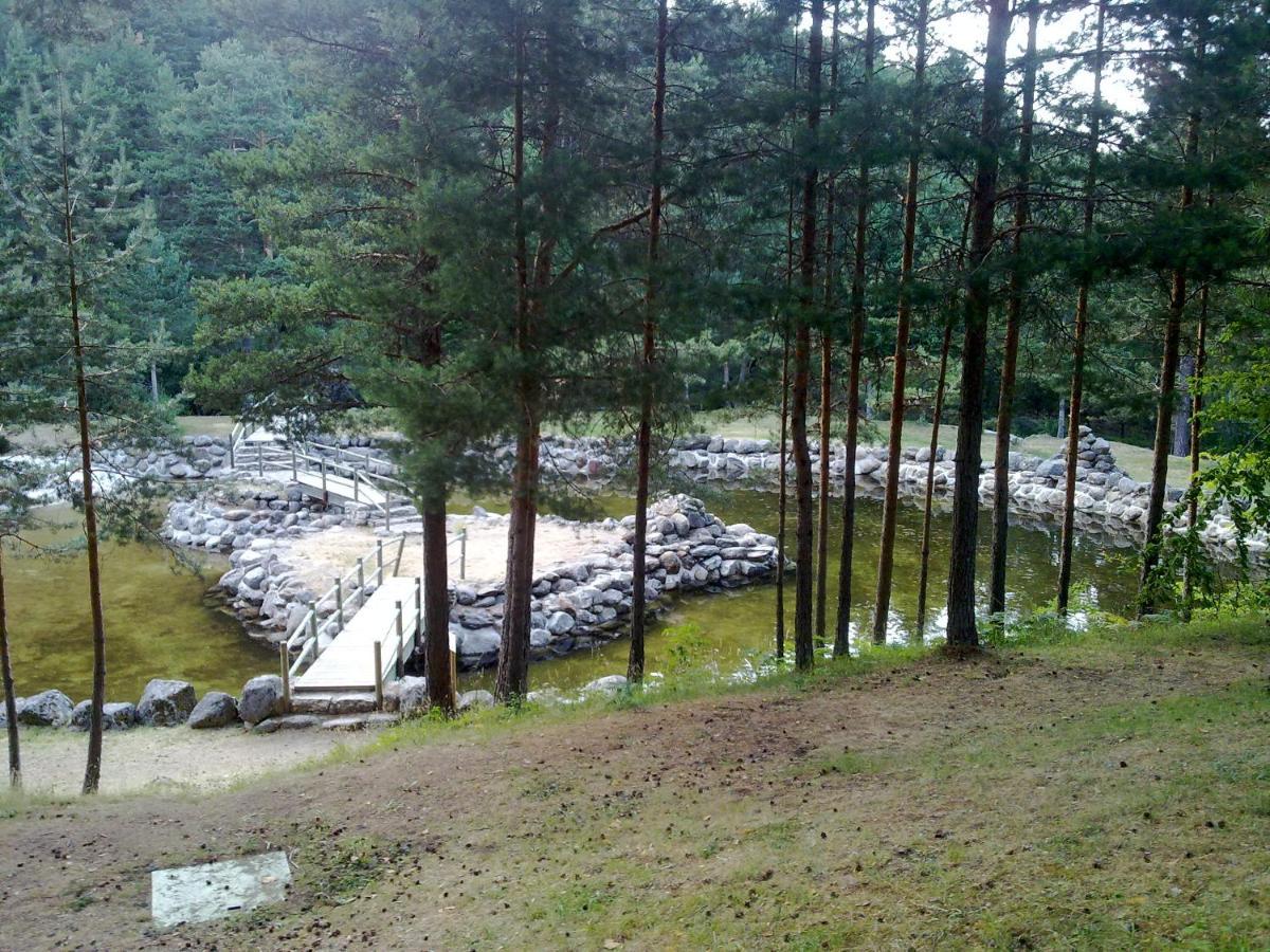Villa La Hijuela Navafría Esterno foto